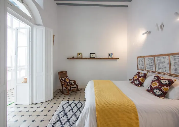 Casa Plaza San Antonio كاديز